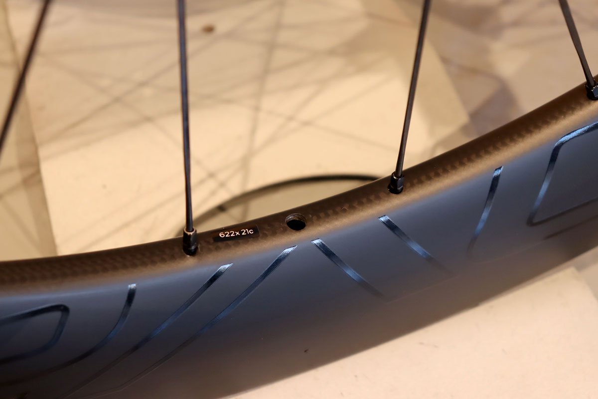 ロヴァール ROVAL RAPIDE CLX64 Disc カーボン ディスク ホイール