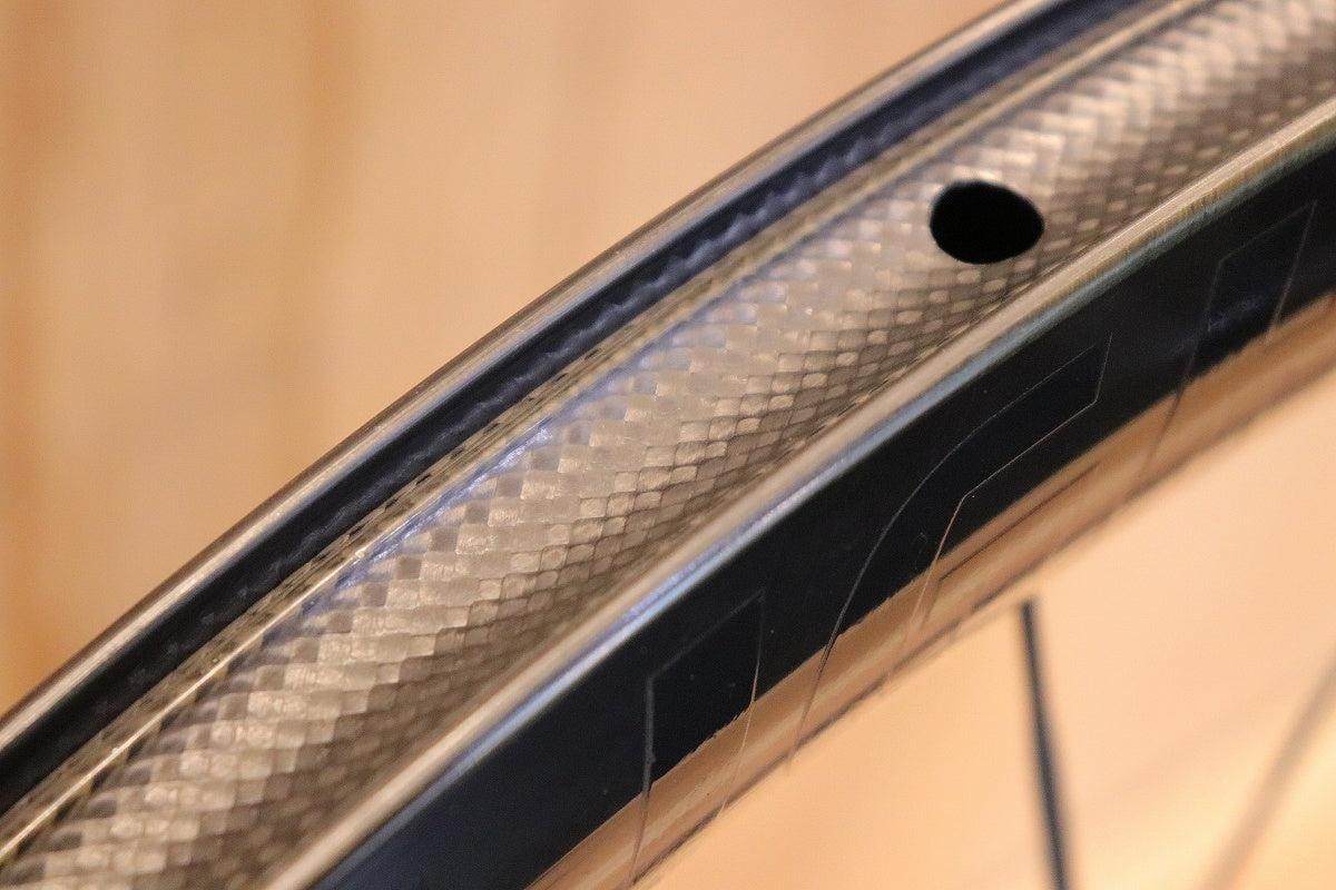 ライトファスト LIGHTFAST カーボン チューブレスレディ フロント