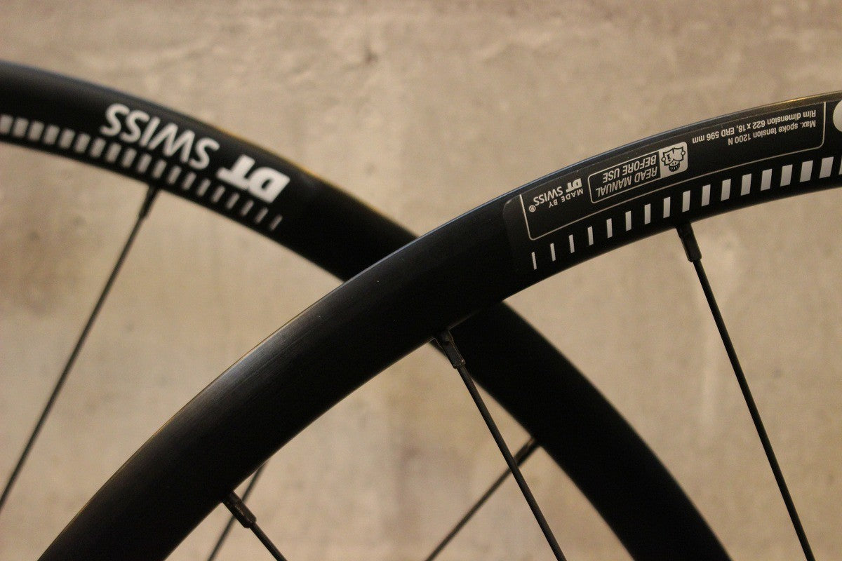 DT SWISS R460 DB アルミ チューブレスレディ ホイールセット シマノ