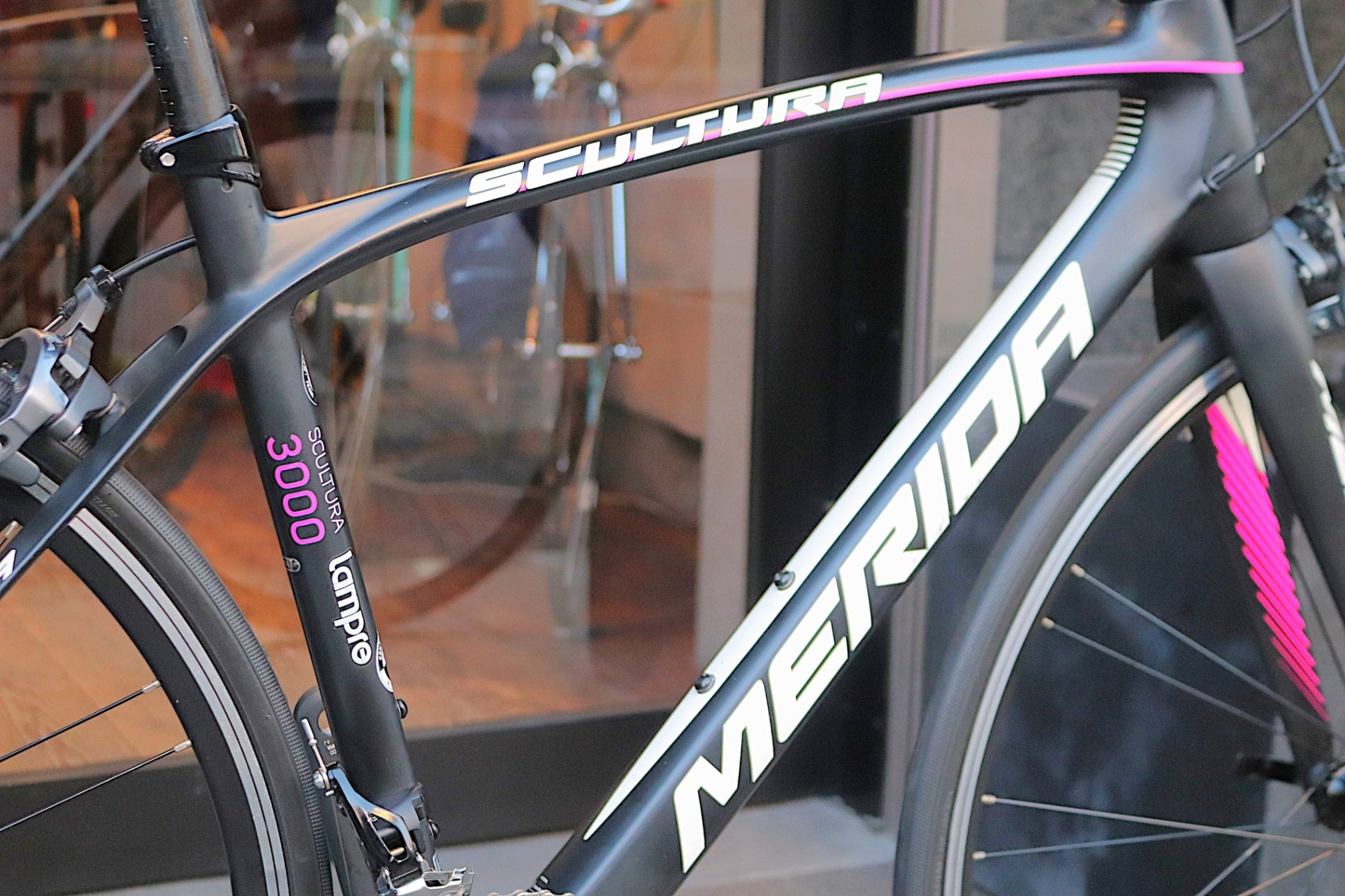 メリダ MERIDA スクルトゥーラ SCULTURA 3000 2016モデル 47サイズ