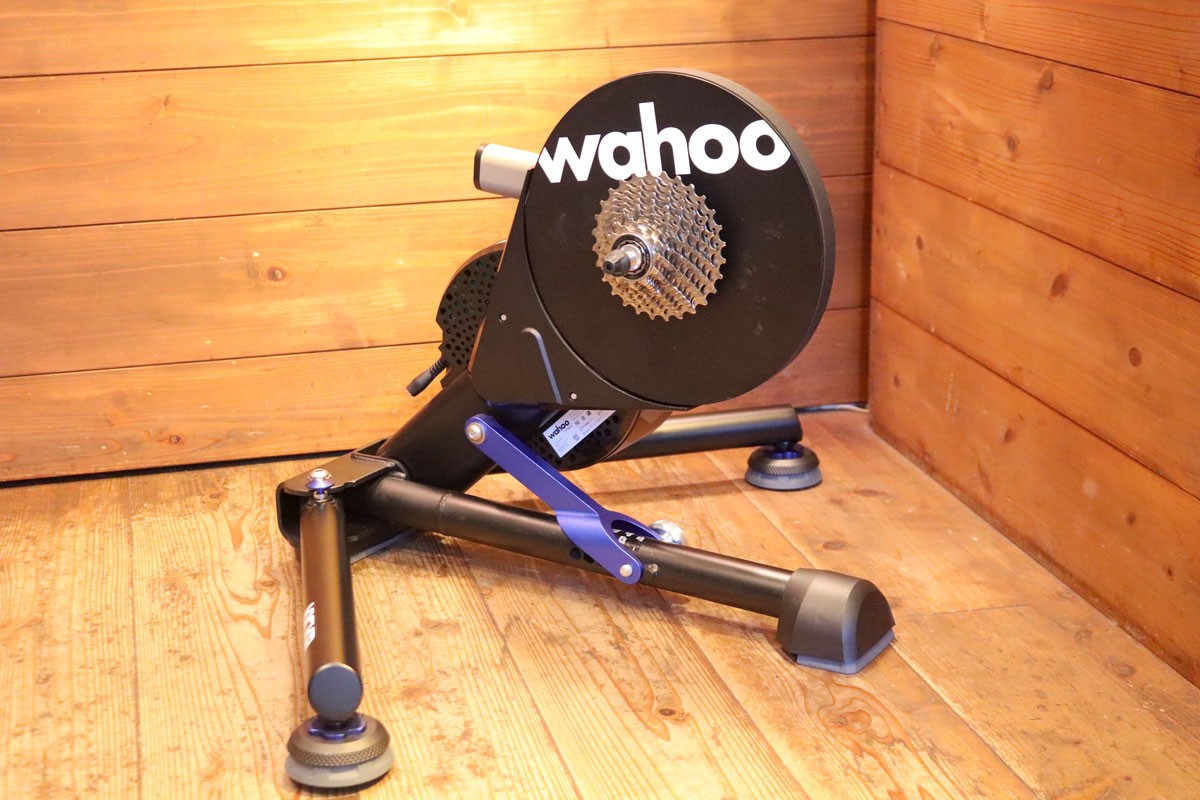 ワフー WAHOO キッカー KICKR V5 スマートトレーナー ローラー台 ZWIFT