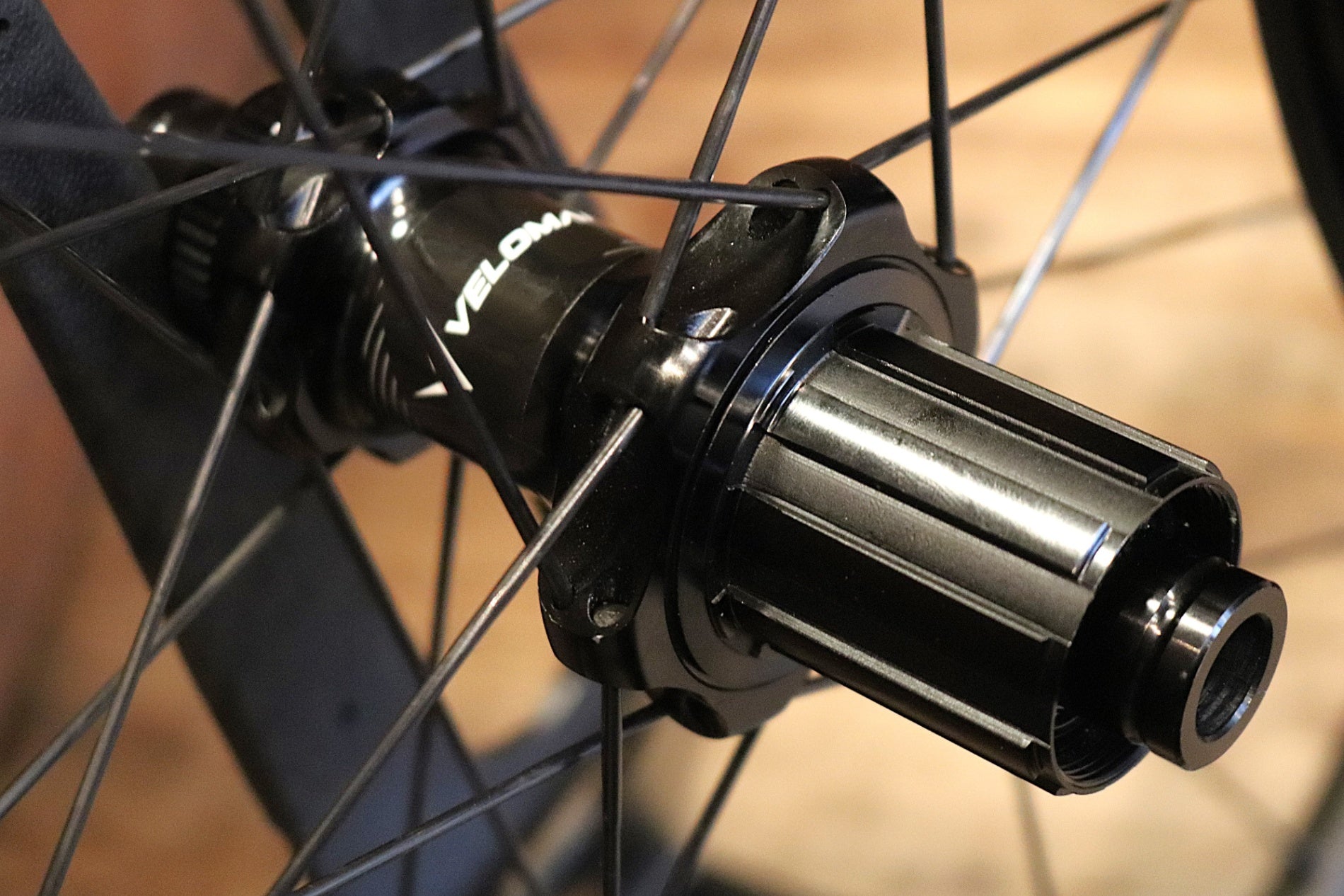 ヴェロマーン Velomann V50R Carbon カーボン チューブレスレディ