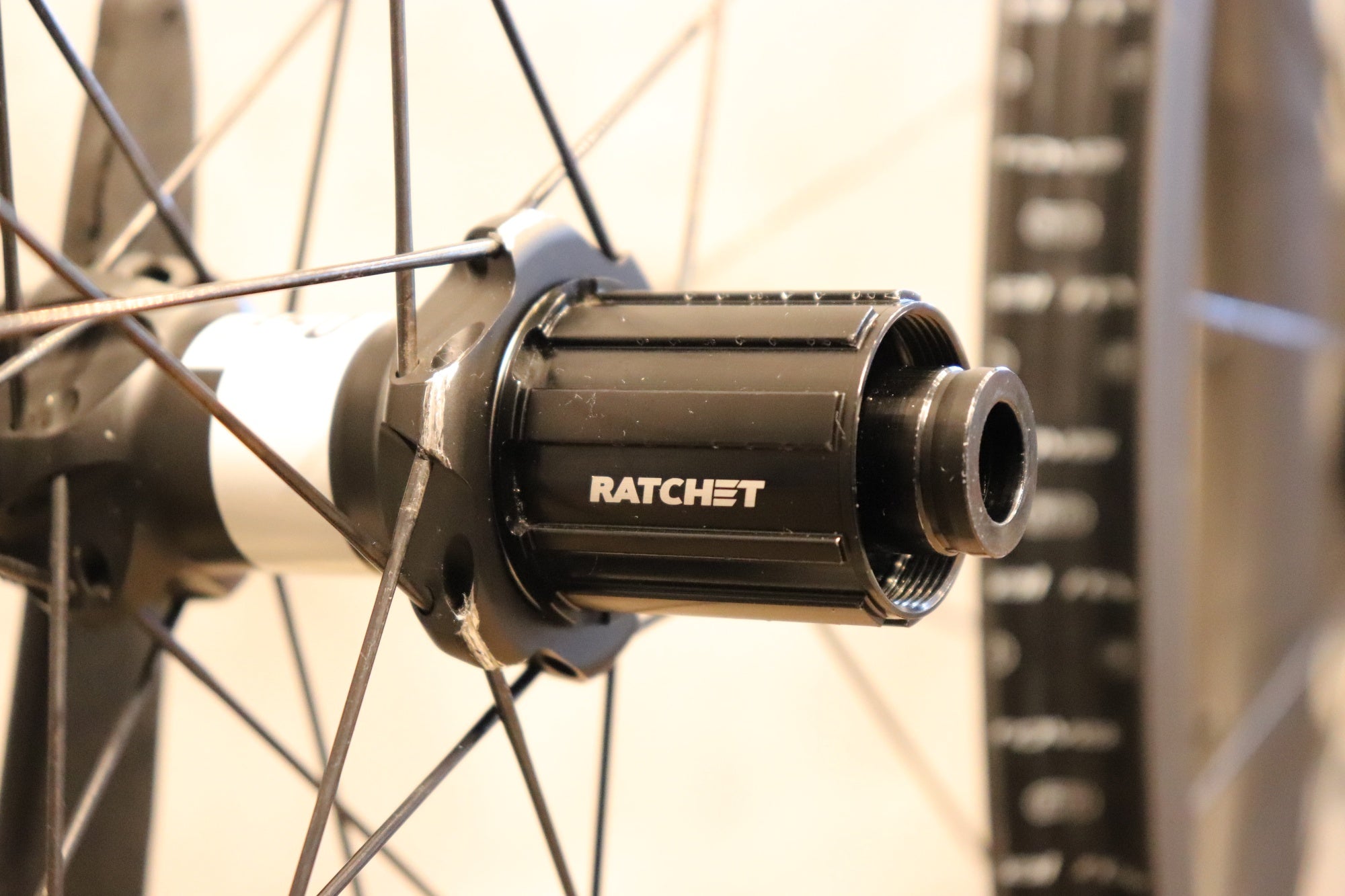 ロヴァール ROVAL アルピニスト ALPINIST CL Ⅱ カーボン チューブレス