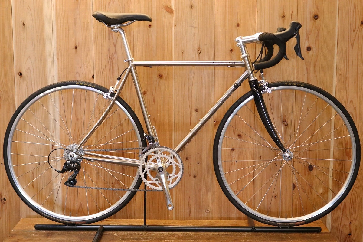 カラミータ CALAMITA DUE+ Mサイズ シマノ ソラ R3000 MIX 9S クロモリ