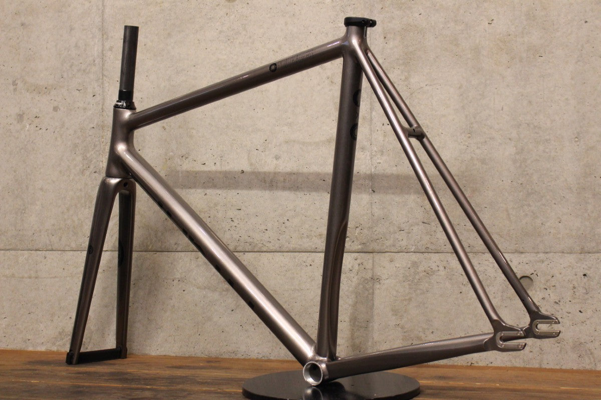 未使用 タイラントバイク TYRANT BIKES カゲロウ KAGERO Lサイズ