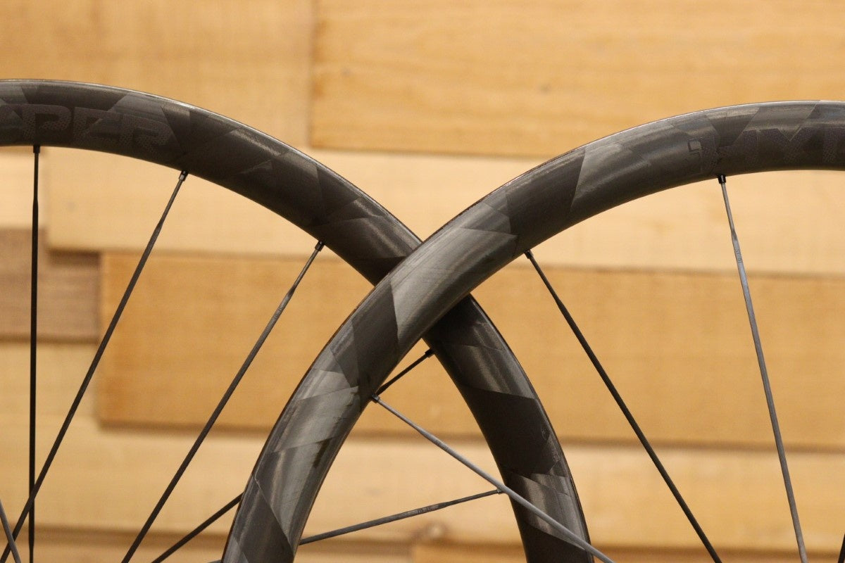 ウィンスペース WINSPACE ルンハイパー LUN HYPER R33 カーボン