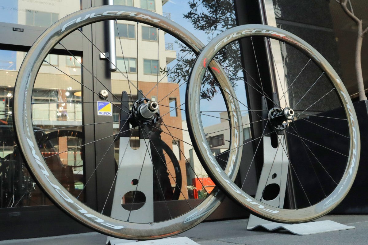 フルクラム FULCRUM レーシングクワトロ カーボン RACING QUATTRO