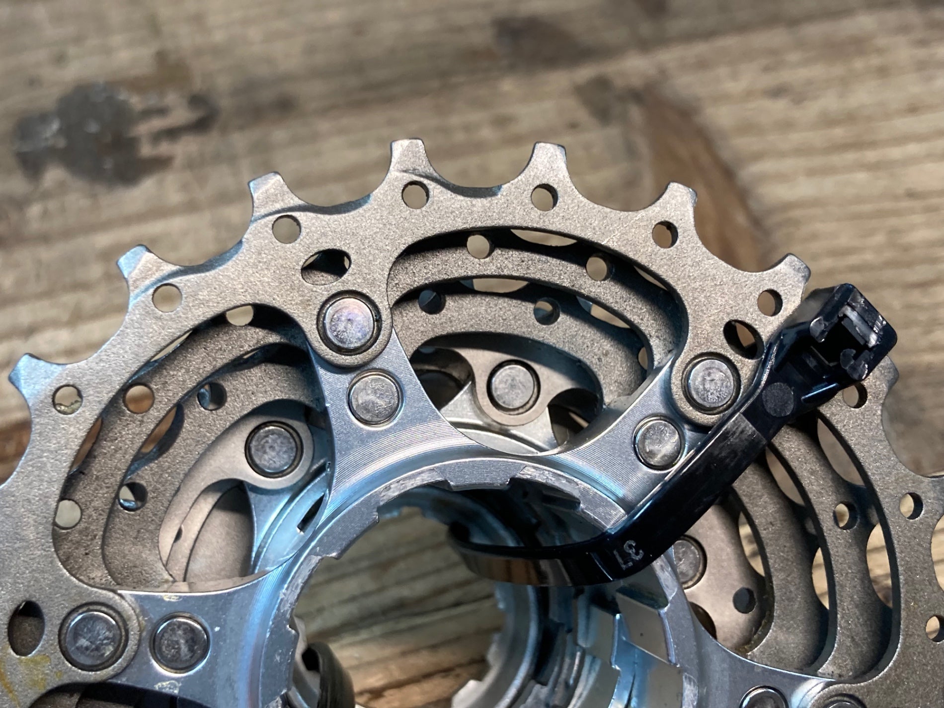 JH811 シマノ SHIMANO デュラエース DURA-ACE CS-7700 スプロケット 12