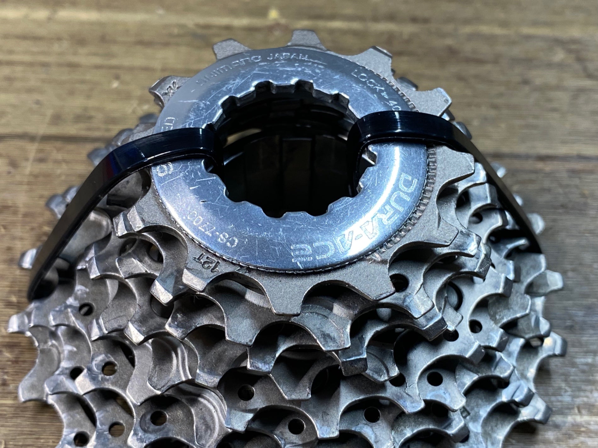 DURA-ACE 7700 9速スプロケット 12-27 新品から100km走行 DURA-ACE