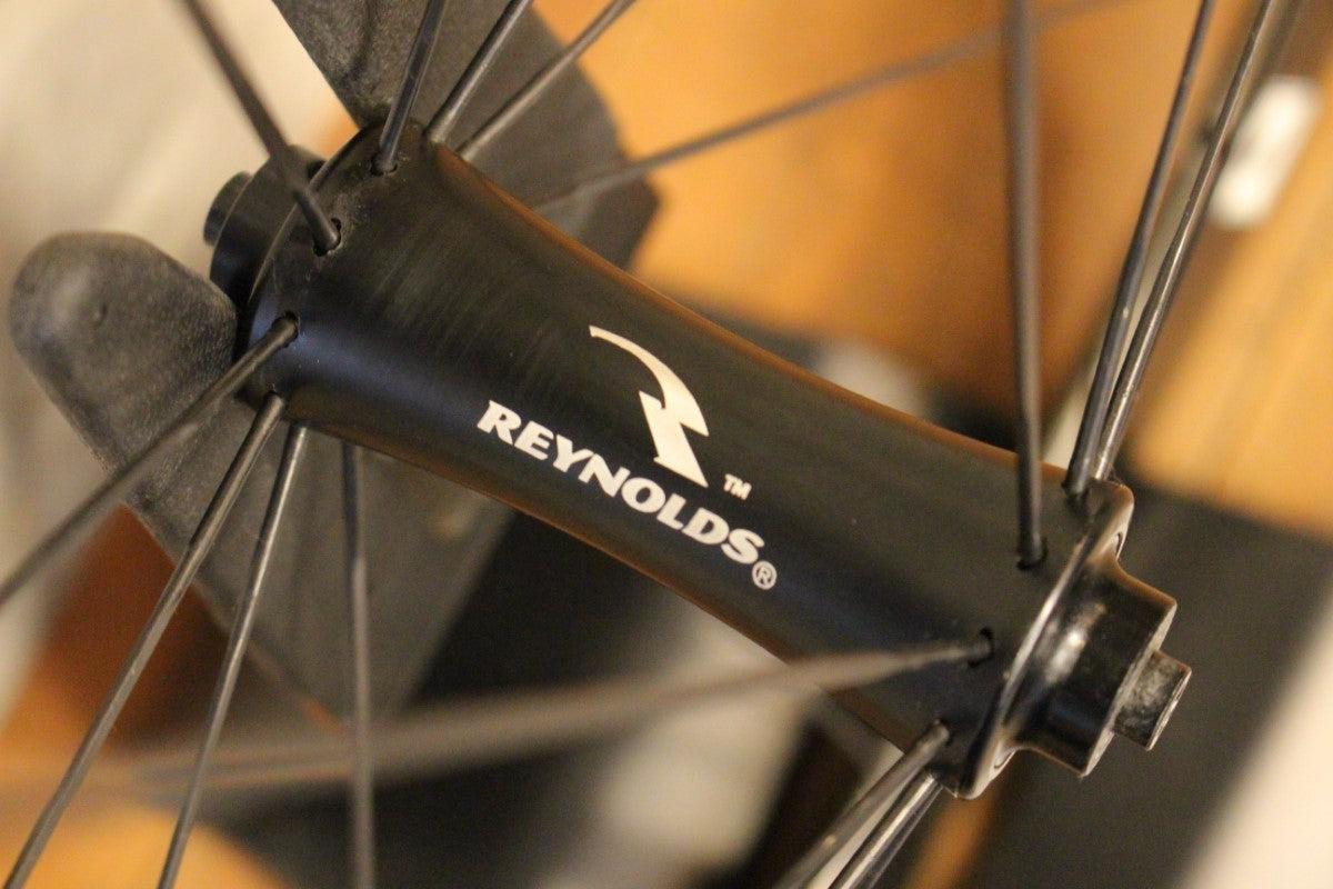 レイノルズ REYNOLDS アサルト ASSAULT カーボン クリンチャー