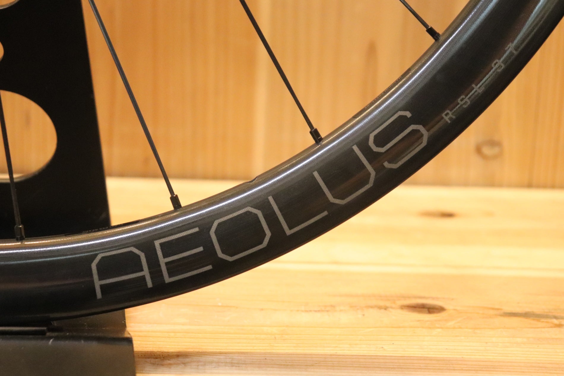 ボントレガー BONTRAGER アイオロス AEOLUS RSL 37 TLR カーボン