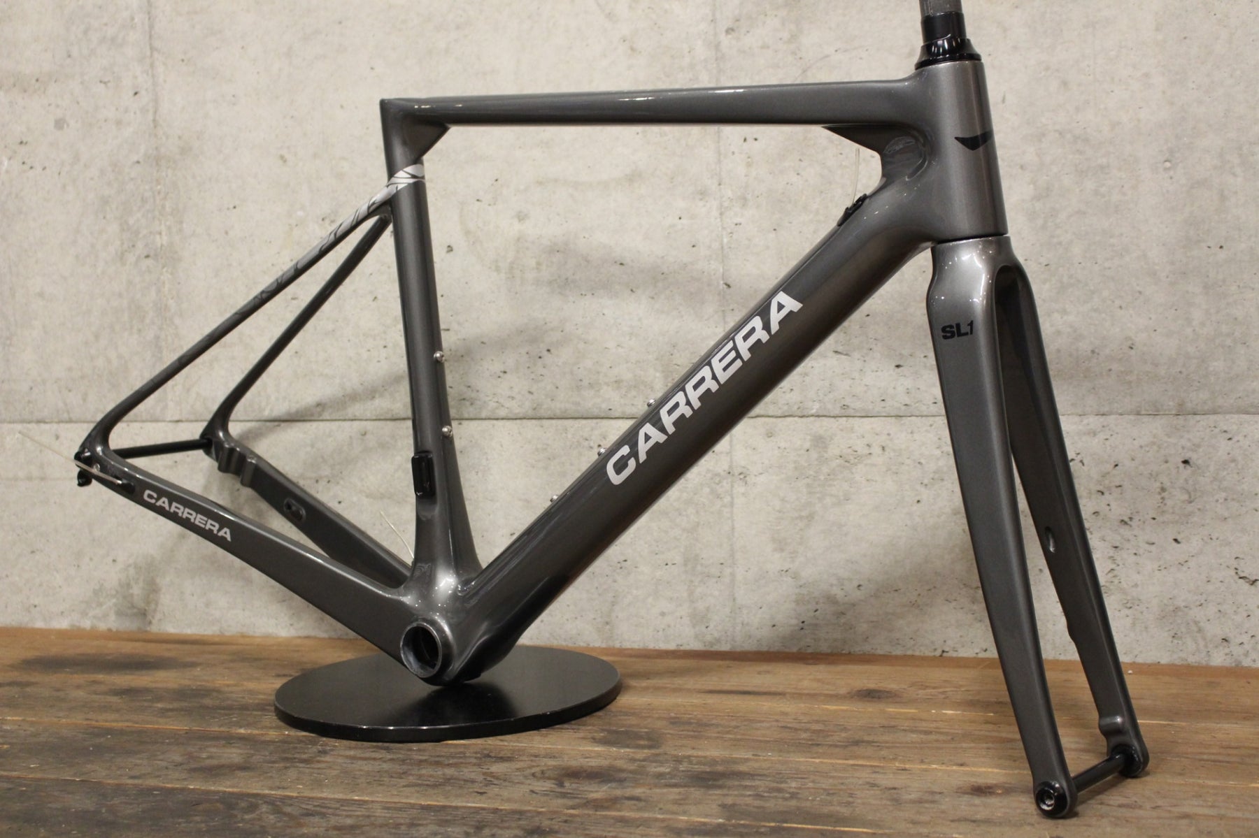 未使用品！ カレラ CARRERA SL1 DISC 2023 Sサイズ カーボン ロード