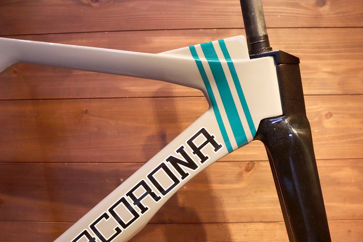 ノバコローナ NOVACORONA フィエルテ Fierte 2023 Sサイズ カーボン