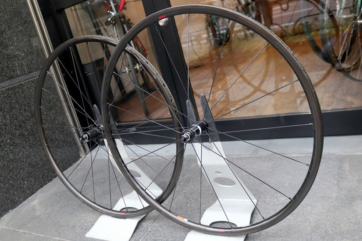 ボントレガー BONTRAGER アイオロス チューブラー AEOLUS XXX TUBULAR