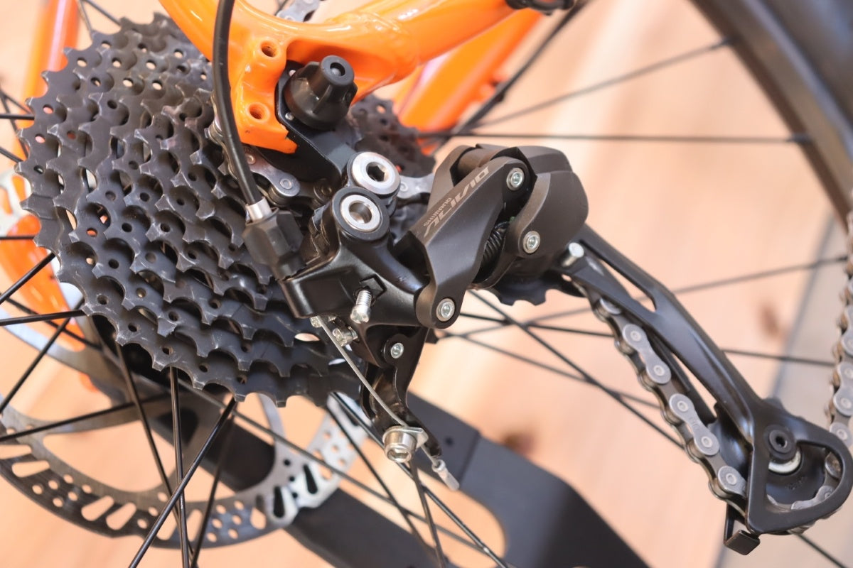 ジーティー GT アバランチェ スポーツ AVALANCHE SPORT 2021モデル XS