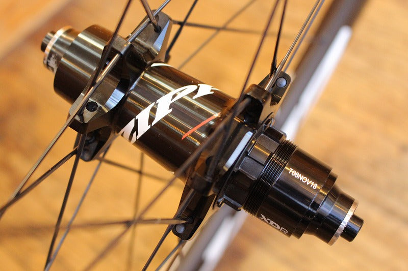 ジップ ZIPP 303 ファイアクレスト FIRECREST カーボン クリンチャー