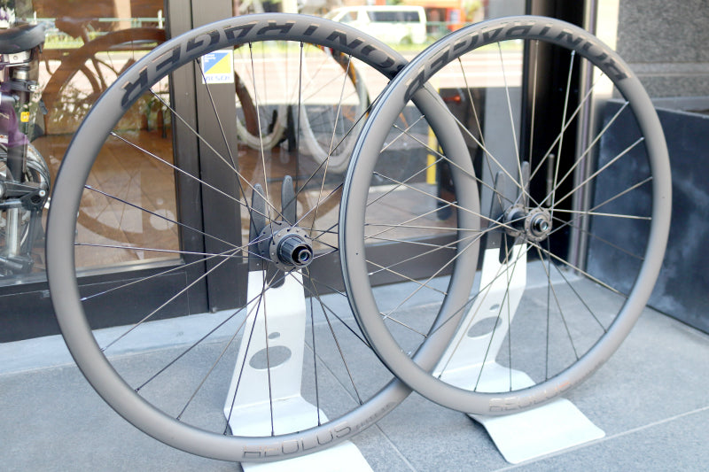 ボントレガー BONTRAGER アイオロス エリート AEOLUS ELITE 35 DISC