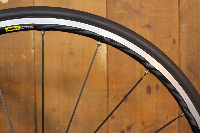 マビック MAVIC キシリウムエリート KSYRIUM ELITE UST アルミ