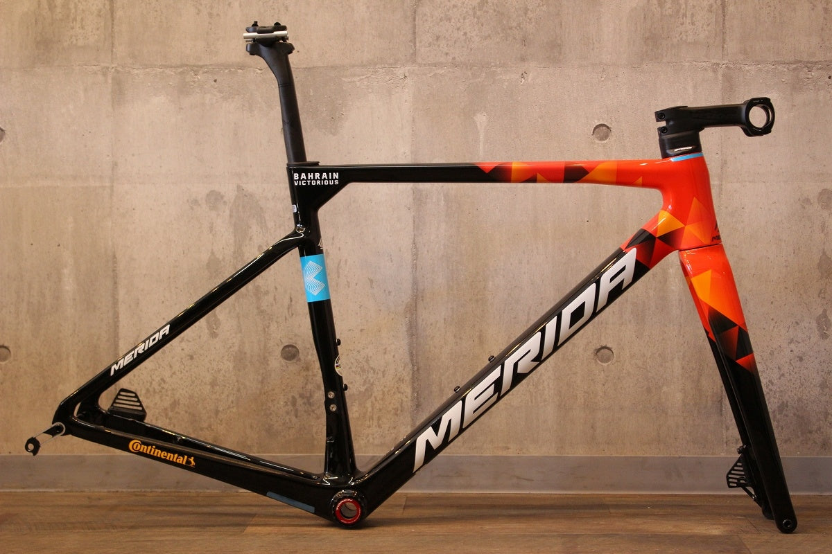 メリダ MERIDA スクルトゥーラ SCULTURA TEAM 2022 S カーボン ロード