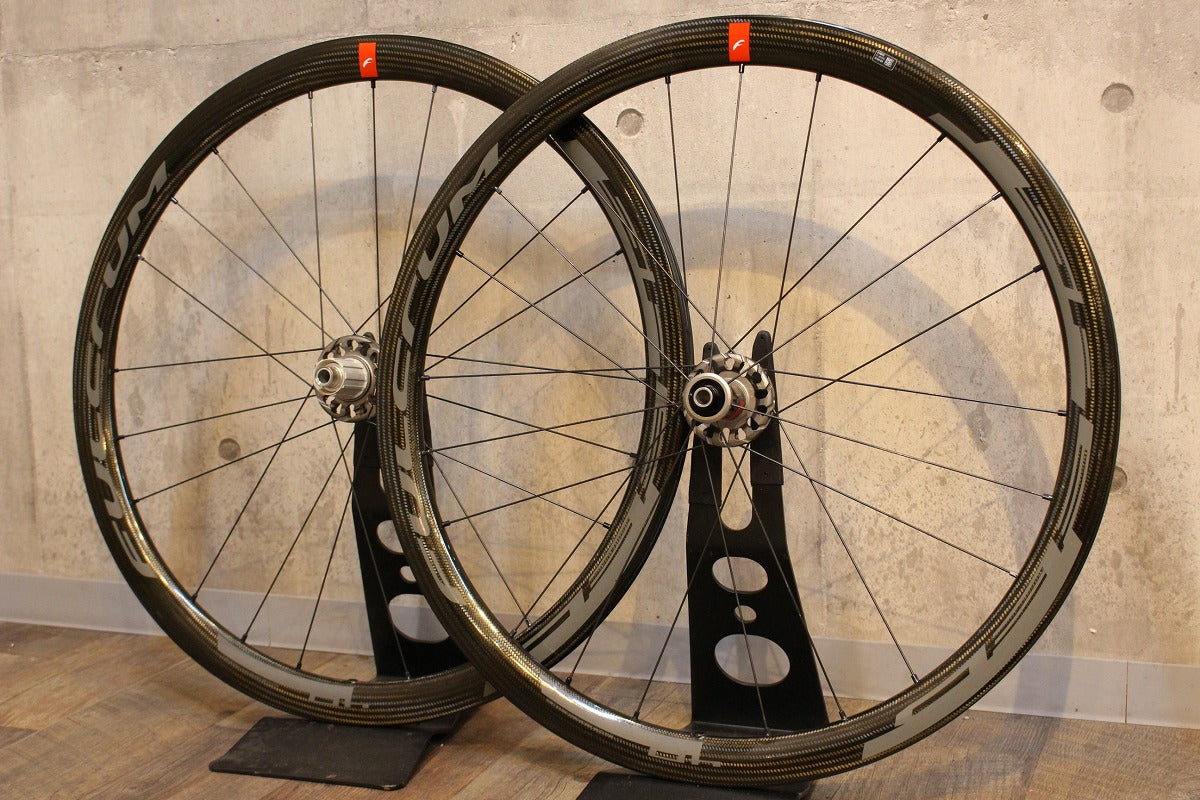 フルクラム FULCRUM スピード SPEED 40 DB カーボン チューブレス