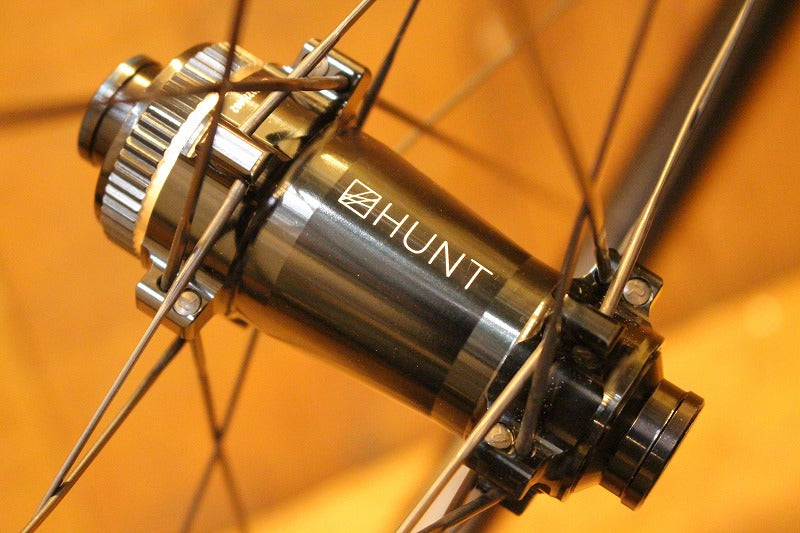 ハント HUNT 44 AERODYNAMICIST CARBON DISC チューブレス ホイール
