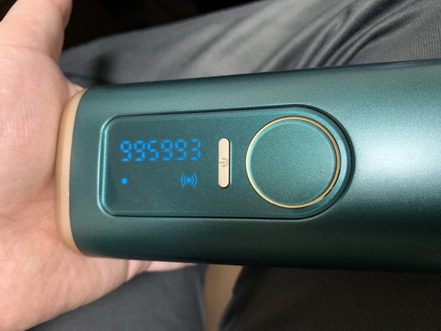 5段階レベルで3モード備える機能と価格を絞った家庭用脱毛器「Jeezfee