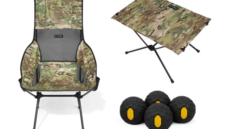 ZARAがキャンプギアを発売！ ヘリノックスとのコラボチェアをはじめと