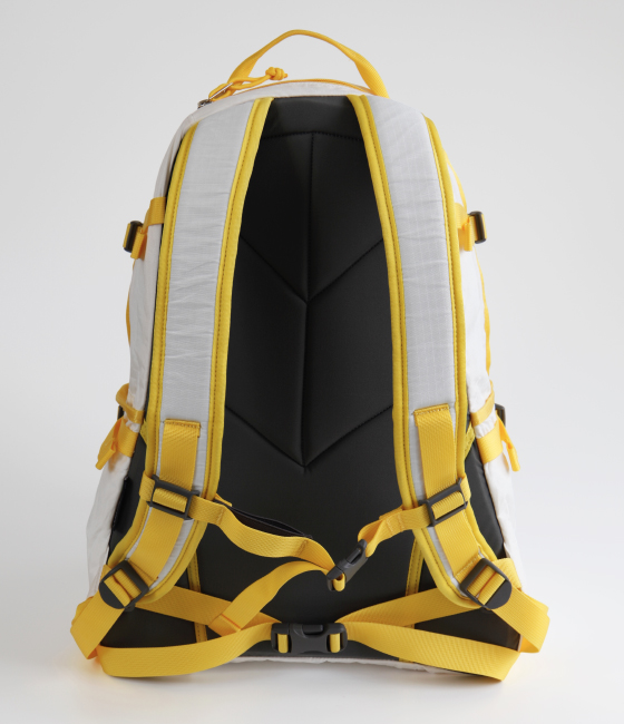 米軍御用達の強靭な素材を使った、ケルティの伝説的バックパックが限定