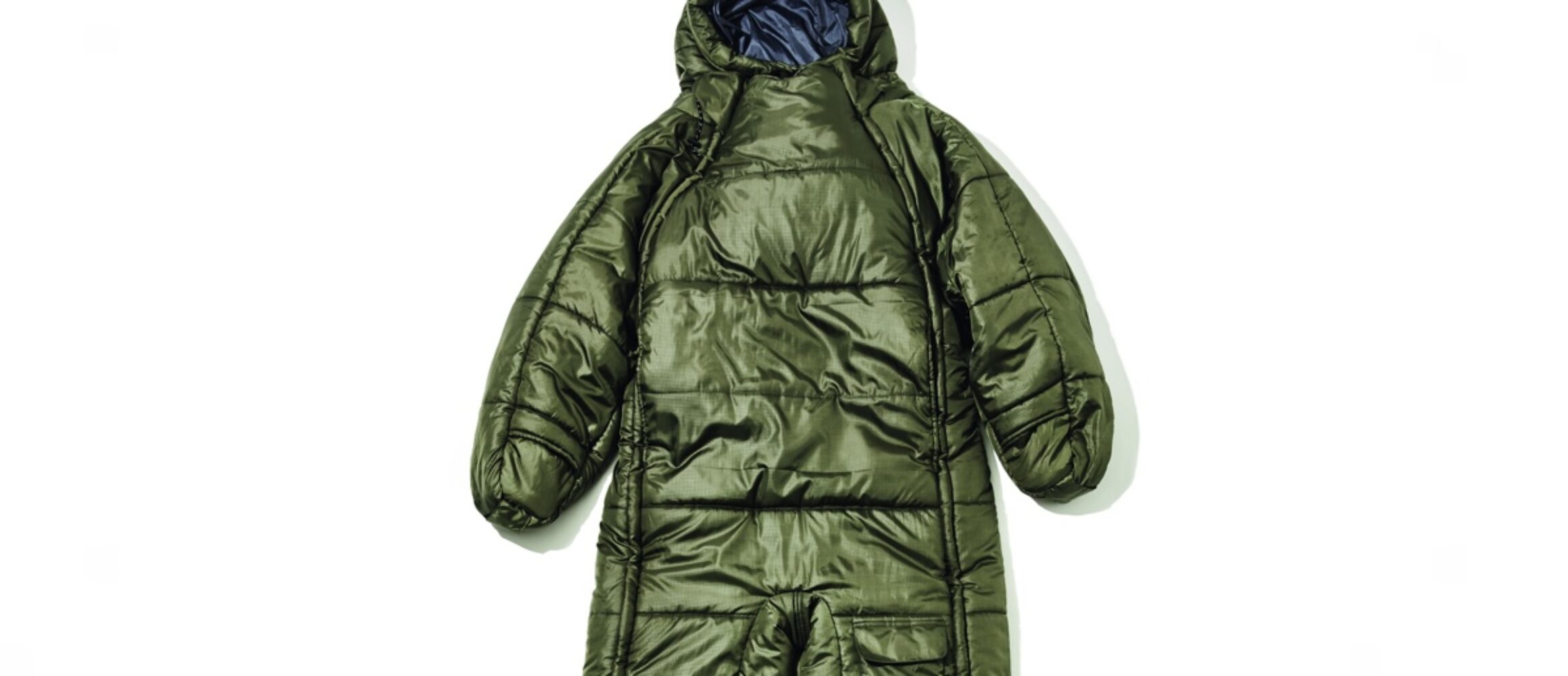 宇宙服的な見た目の「着る寝袋」 は、実用的かつ高コスパも魅力。 | GO