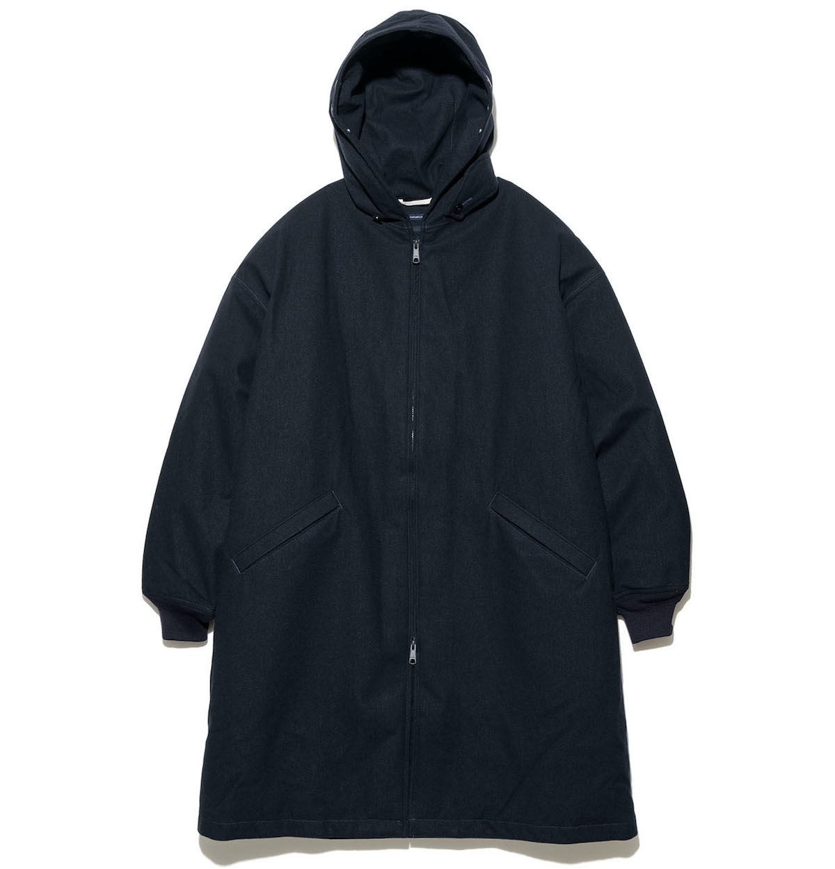 ウールとゴアテックスをイイとこ取り！ ナナミカらしい素材使いが