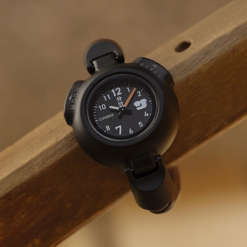 まさかのサウナ専用‼︎ カシオの意欲作「サ時計」が爆誕。 | GO OUT WEB