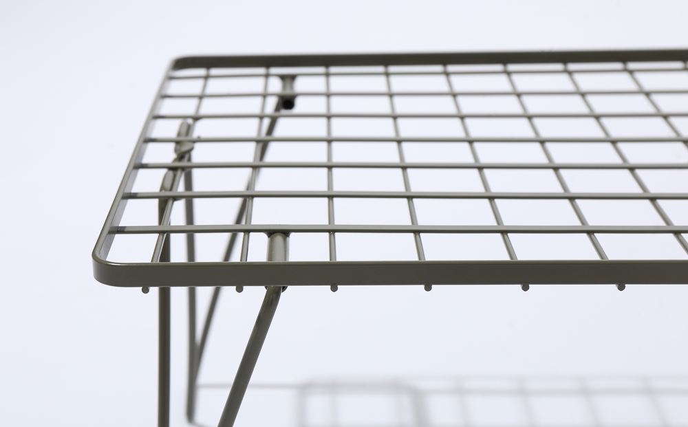 ユニフレームの傑作「フィールドラック」に、男前なドベルグ別注カラー