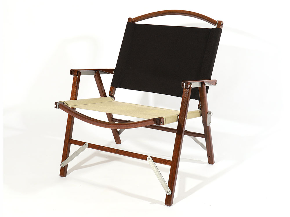 ウォールナット仕様のカーミットチェアに、限定マルチカラー登場で争奪