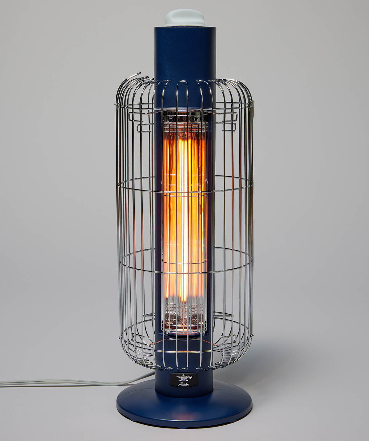 アラジン × ビームスのコラボストーブが、アウトドアにもマッチする深