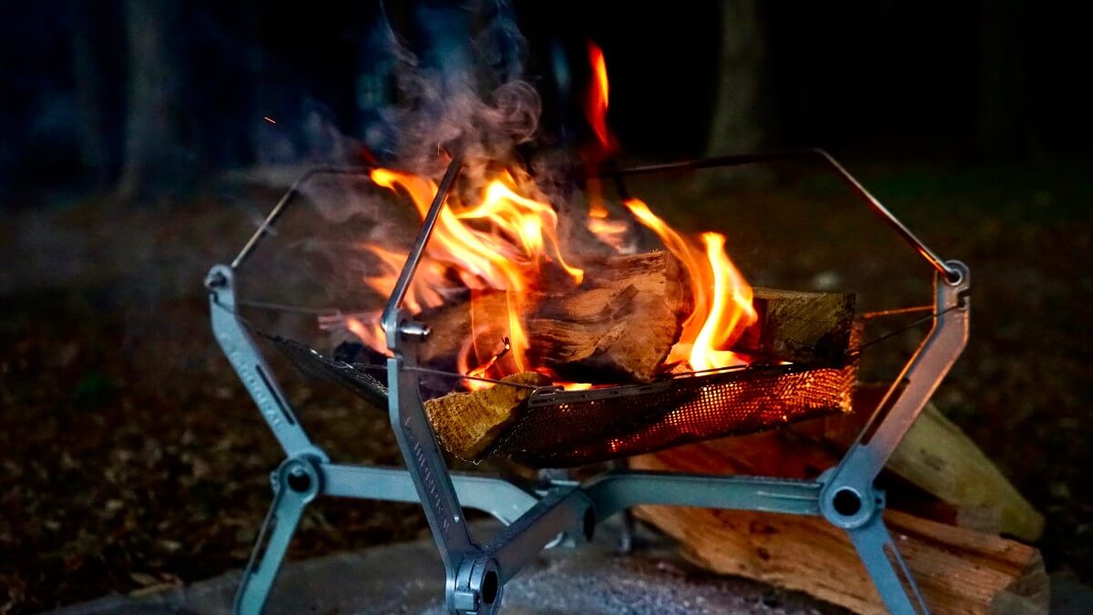 モノラル待望の新作焚き火台ワイヤフレームソリッド！ その実力は
