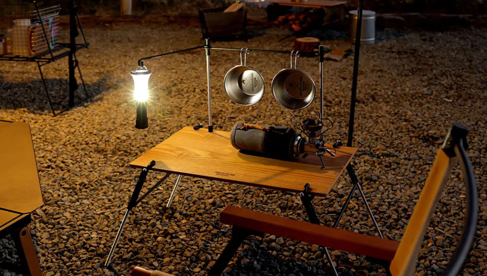 ハングアウトの新シリーズ 「SOT」 から、焚き火サイドで活躍する3