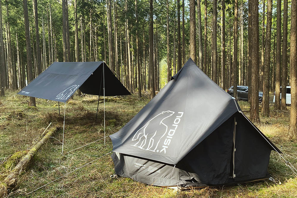 ノルディスクの限定ブラックカラーのテント&タープが、横浜