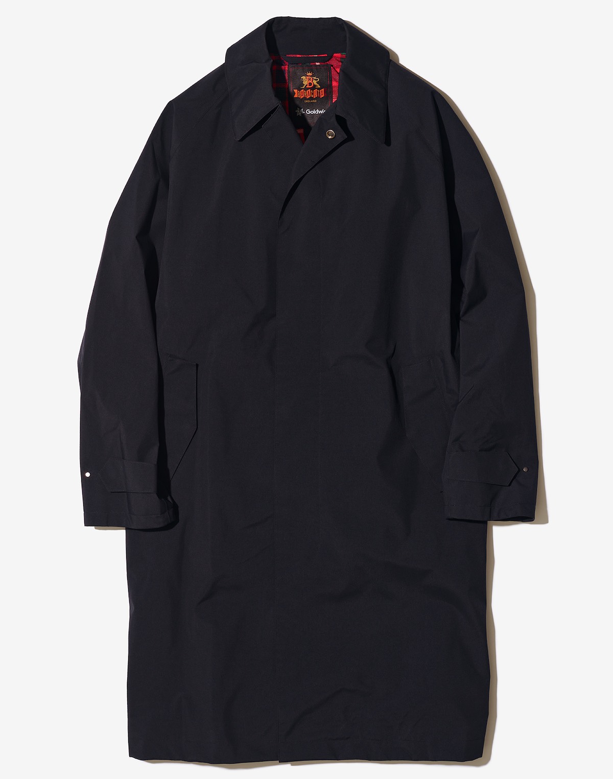 バラクータの傑作スイングトップが、まさかのゴアテックス仕様に