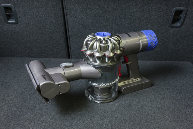 Dyson V6 Car + Boat Extra vol.2 【CAR LIFE with Dyson ＜PR＞】 - webCG