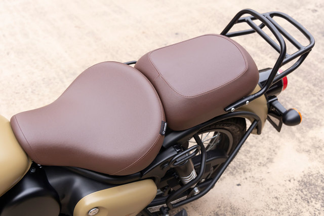 ロイヤルエンフィールド・クラシック350シグナルズ（5MT）【レビュー