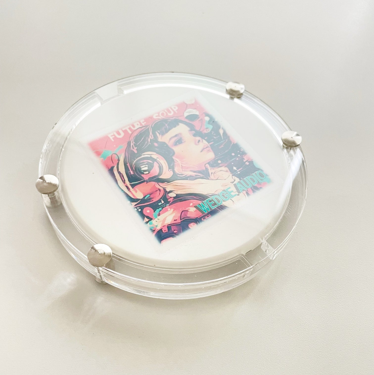 プリントワイヤレス充電器 アクリルケース – Wedge Audio Store