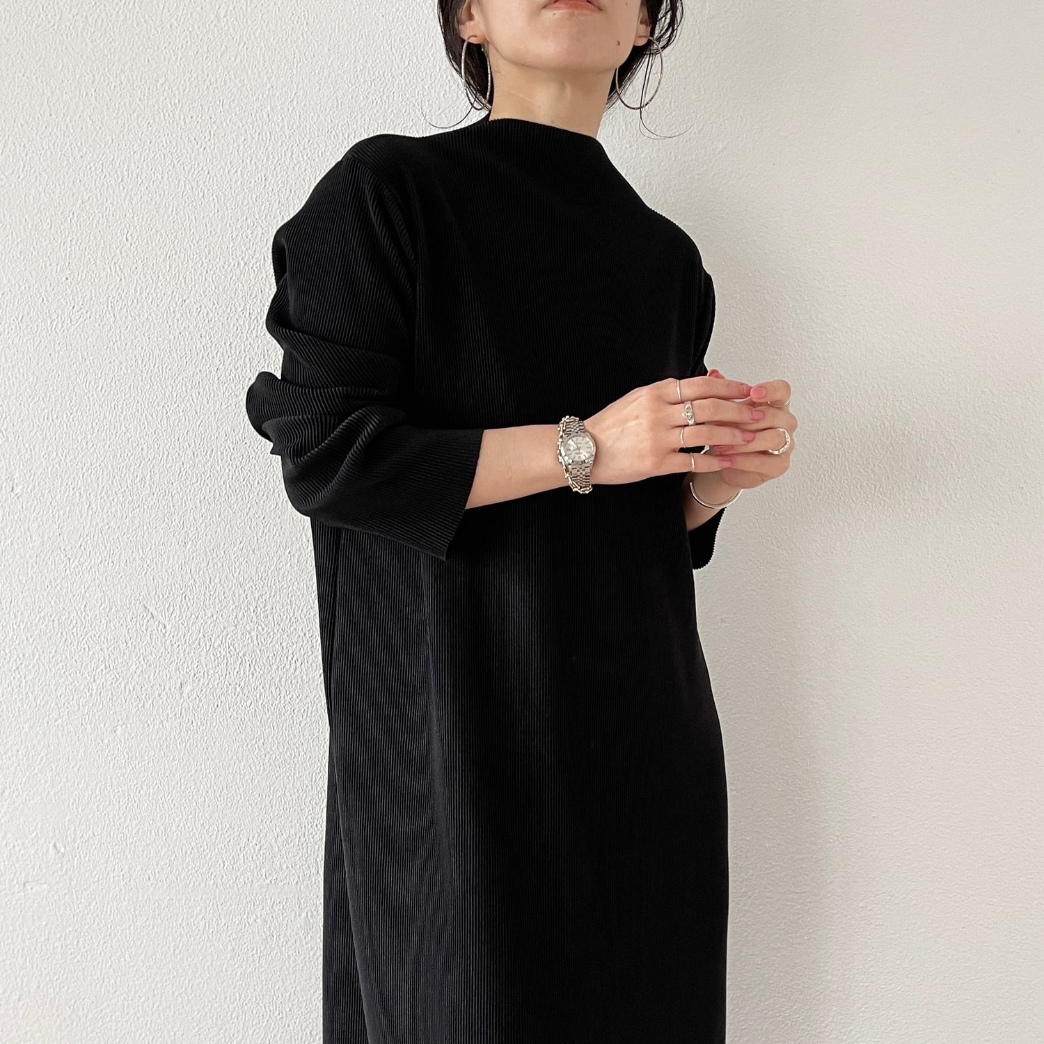 daily daily super stretch pleats one piece / black [FREE or LONG