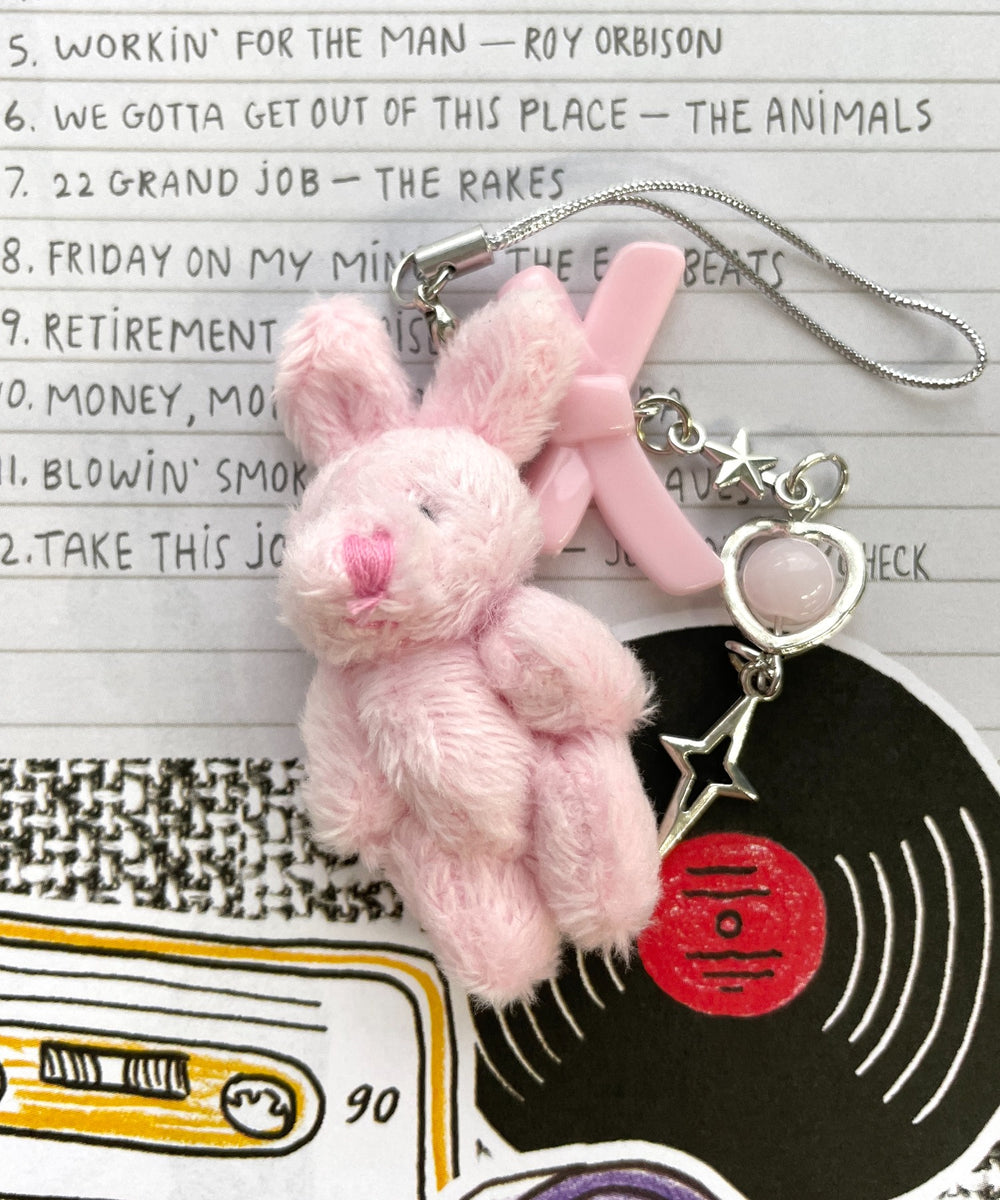 ミニうさぎビーズストラップキーホルダー【一部店舗限定】｜WEGO