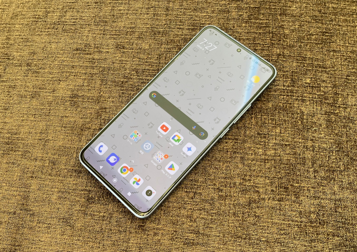 Xiaomi 13T（au版XIG04） レビュー − 中古白ロムが4万円で購入可能な