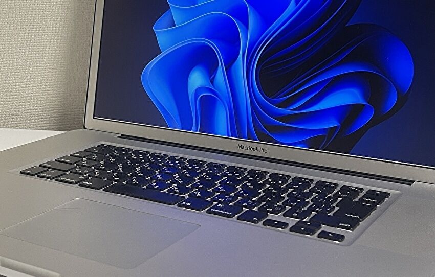 MacBook Pro 17インチ Mid 2010、中古の実機レビュー、RAM 8GB / SSD
