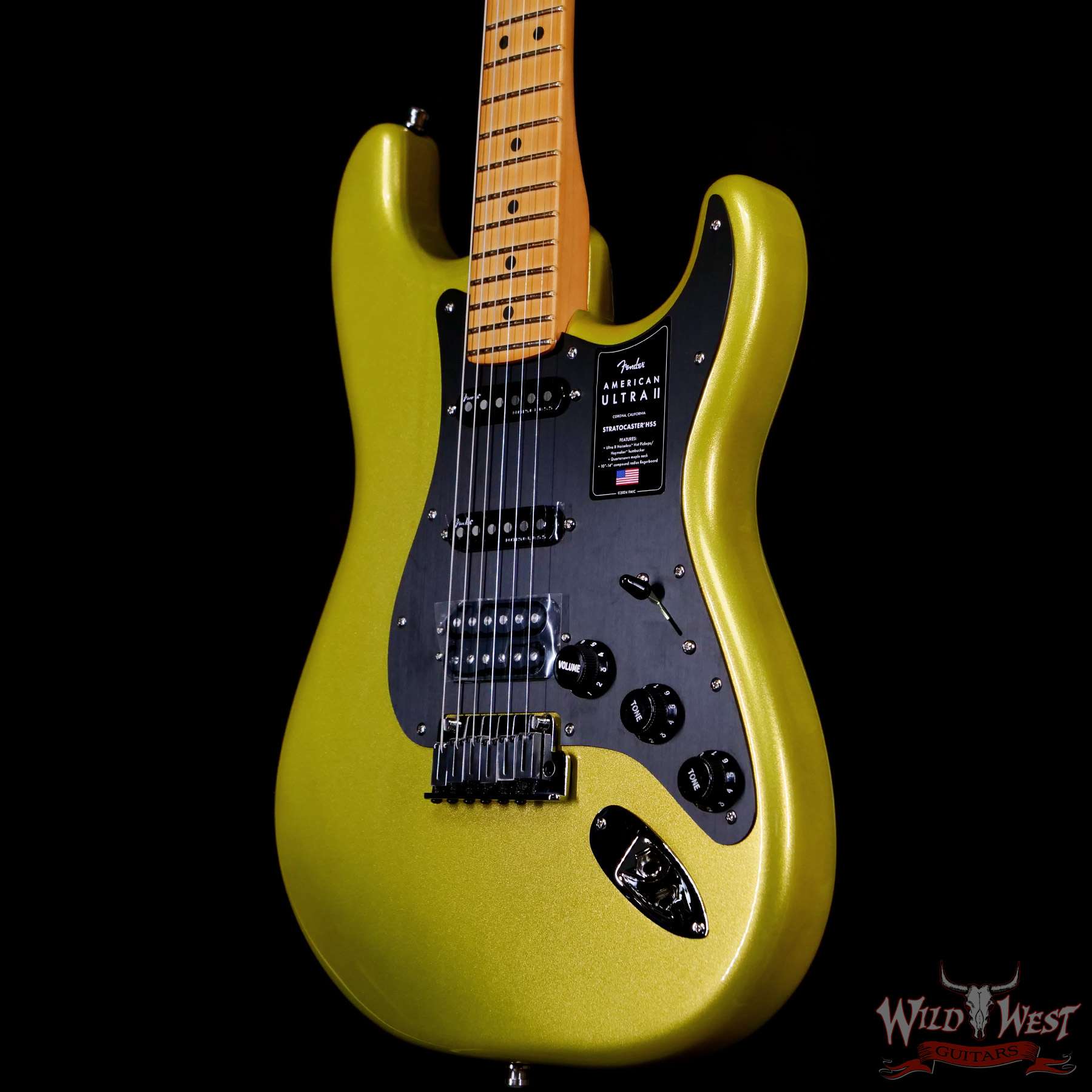 Fender American Ultra II Stratocaster HSS Maple Fingerboard Solar
