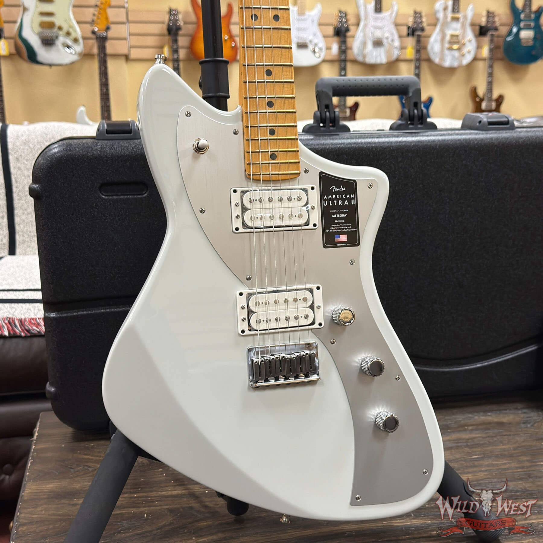 Fender American Ultra II Meteora Maple Fingerboard Avalanche 7.35