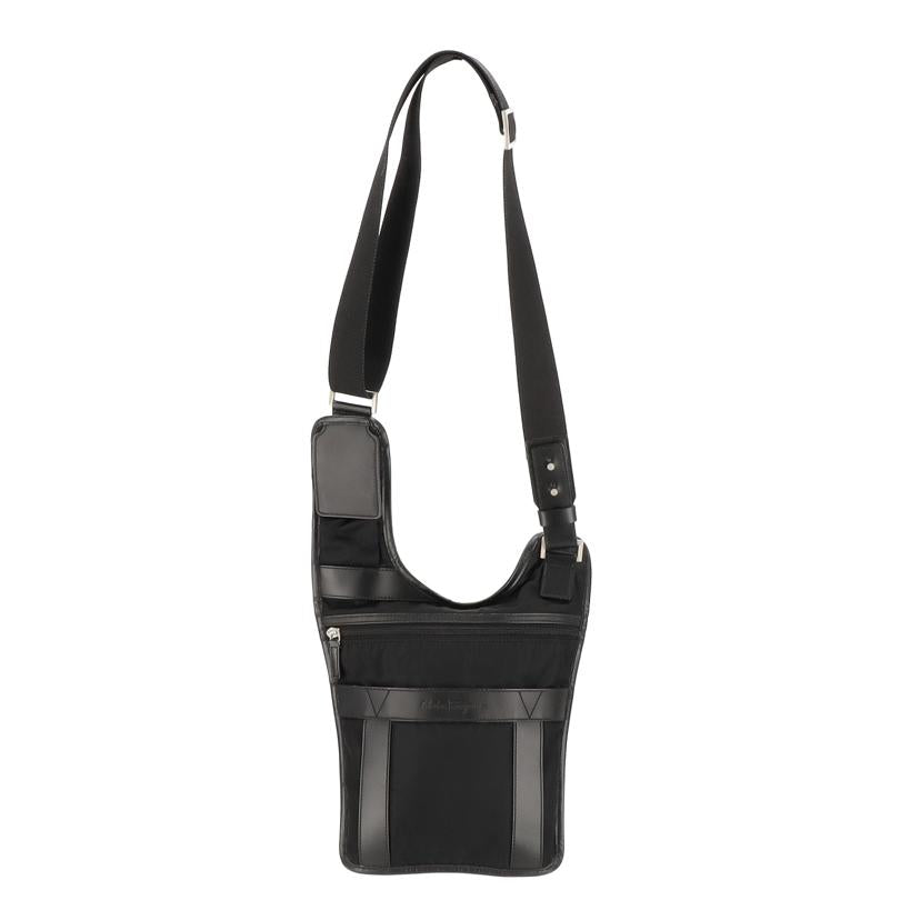 Ferragamo（フェラガモ）商品一覧｜ワンダーレックス公式通販サイト