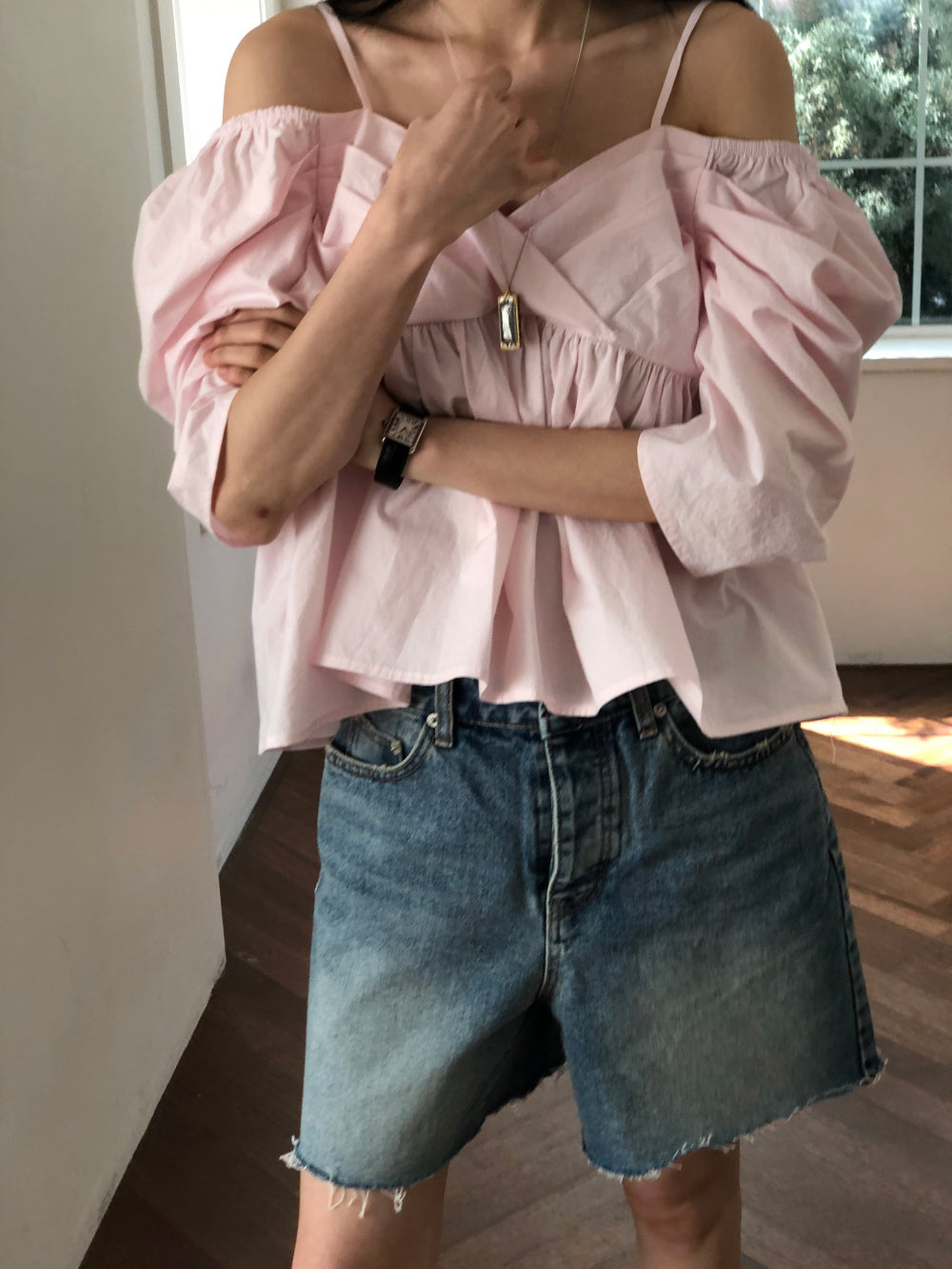 REPELLER] Puff Pleated Blouse Korean fashion Korean brand kfashion