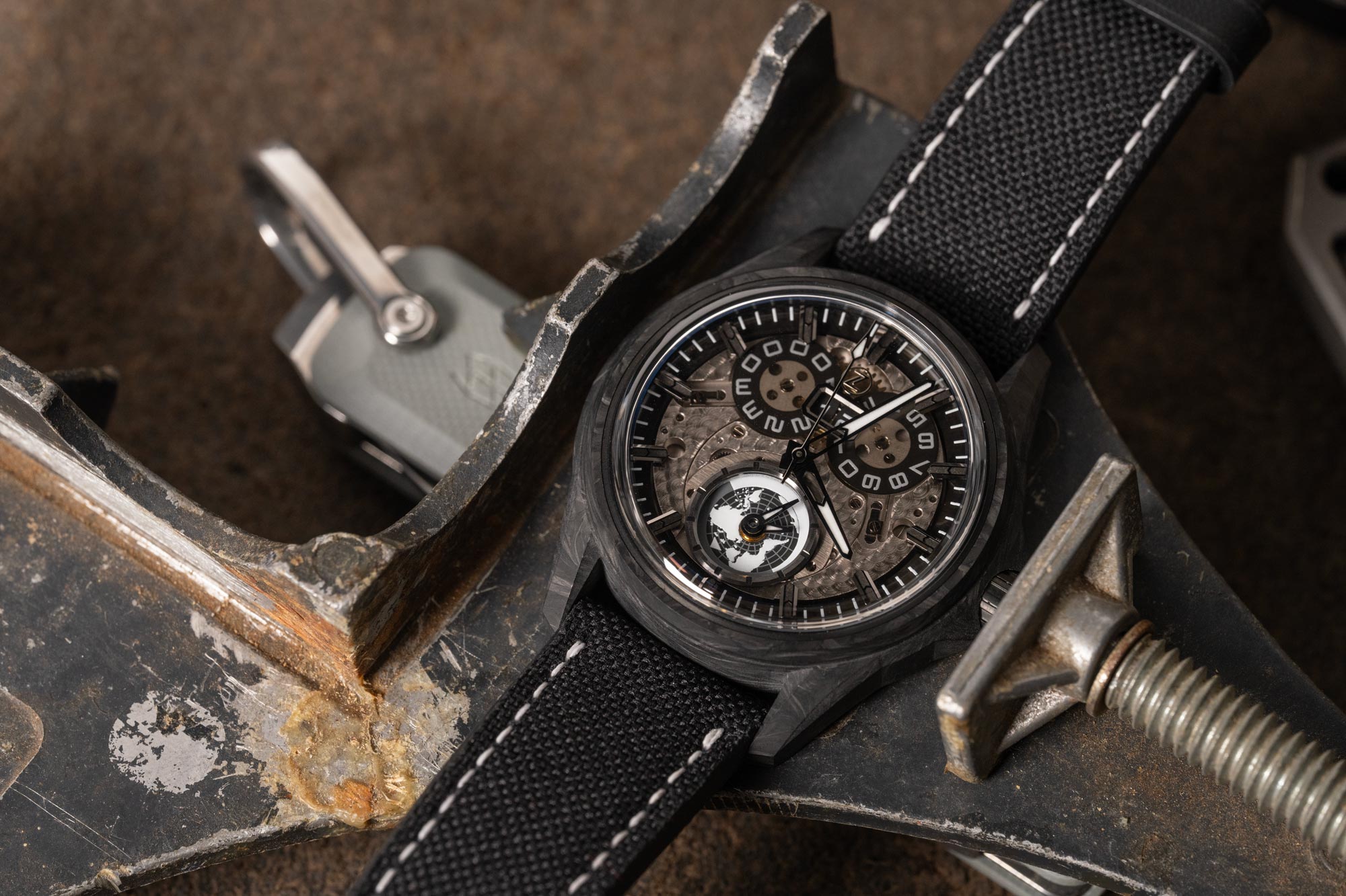 Hands-On: the Zelos Spearfish Dual Time - Worn & Wound